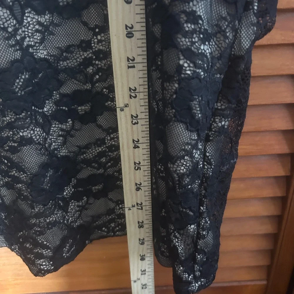 Torrid Womens Plus Size 4 Black Floral Lace Fairy Goth Top Cream Lined Lagen